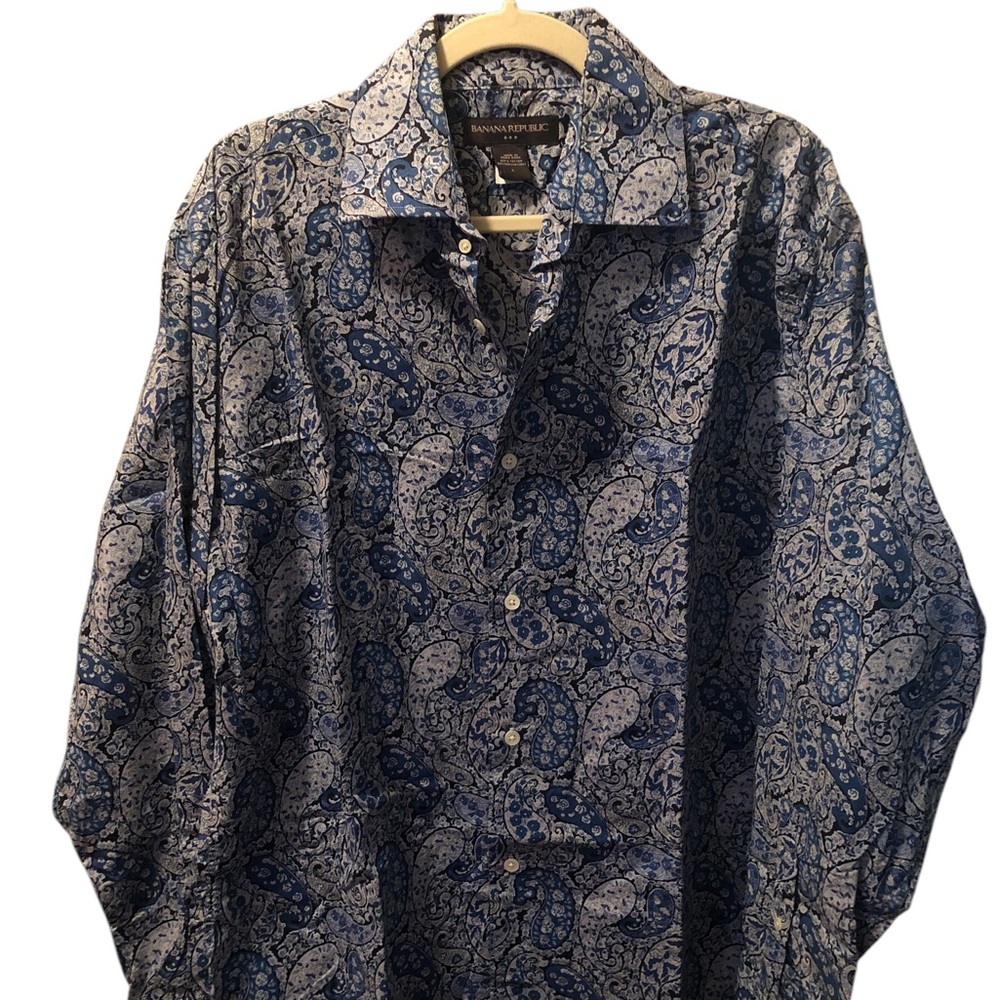 Robert Graham Blue Paisley Shirt